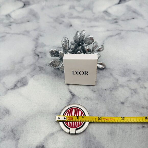Dior Smartphone Ring, Miss Dior Pink and Silver Round Steel Grip, 1.5 in - NEW - Picture 6 of 9